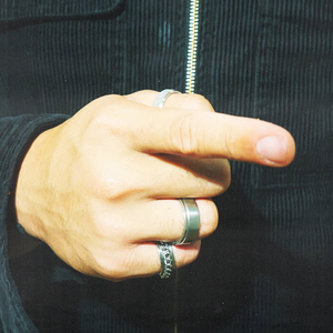 又黄又湿的初中生免费视频看
